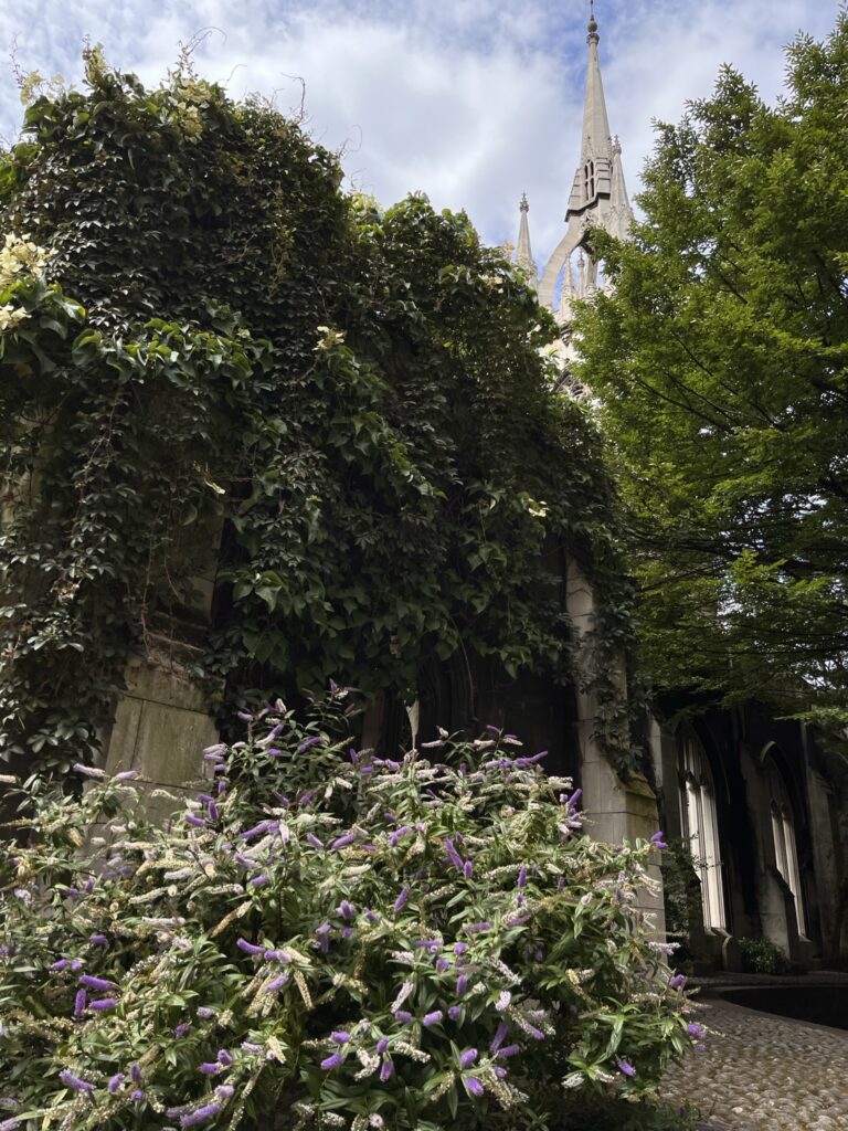 St. Dunstan in the East Church hidden gem